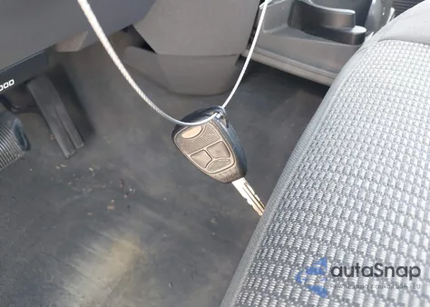 2006 Dodge Ram 1500 Slt/Trx4 Off Road/Sport z USA, uszkodzony, nr VIN 1D7HU18N56J107633